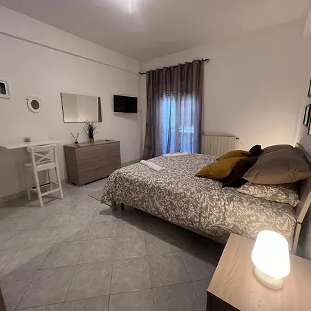Apartman Romesuitetitti